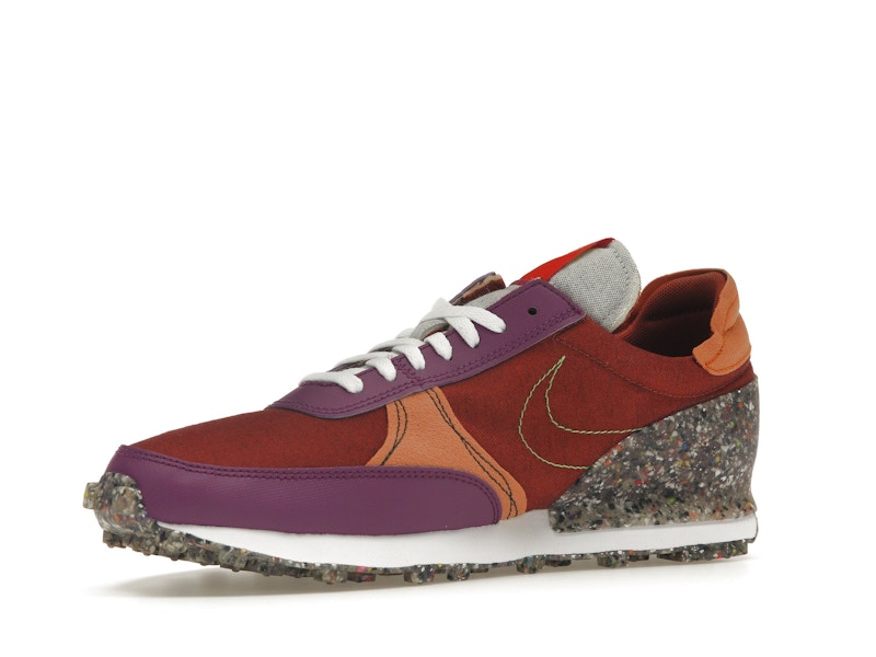 Nike Daybreak Type Rugged Orange