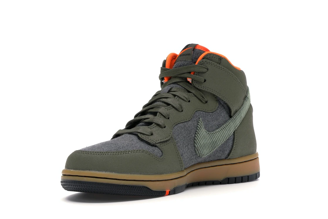 Nike Dunk CMFT Swoosh Social Club Olive