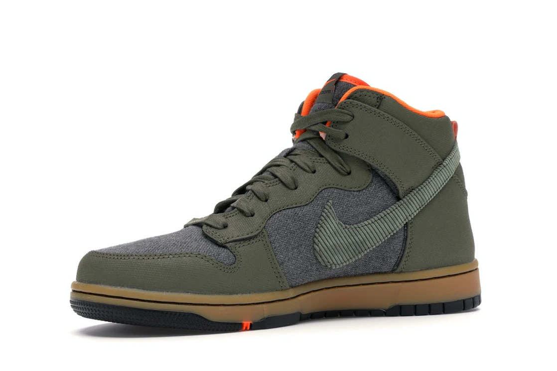 Nike Dunk CMFT Swoosh Social Club Olive