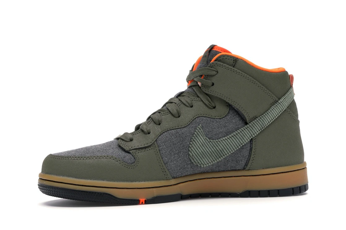 Nike Dunk CMFT Swoosh Social Club Olive