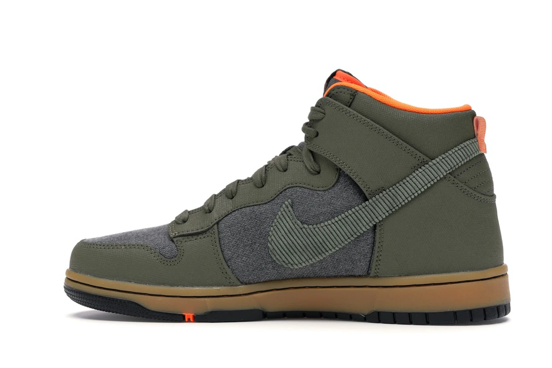 Nike Dunk CMFT Swoosh Social Club Olive