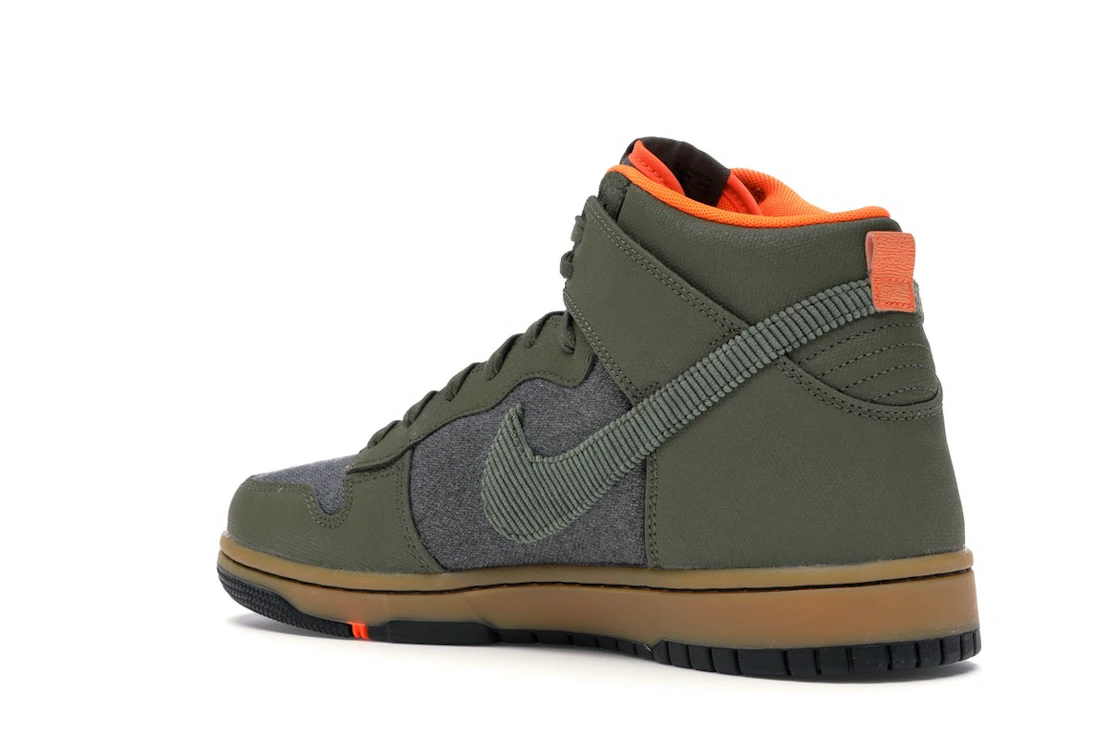Nike Dunk CMFT Swoosh Social Club Olive