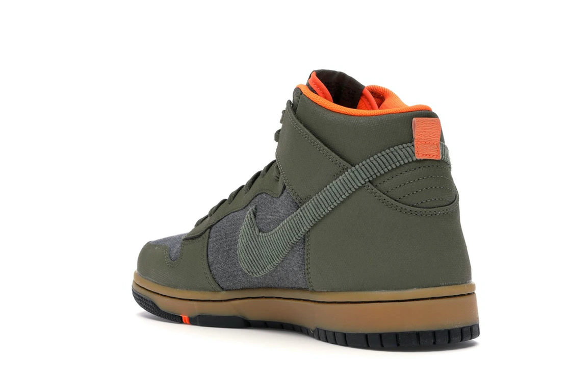 Nike Dunk CMFT Swoosh Social Club Olive