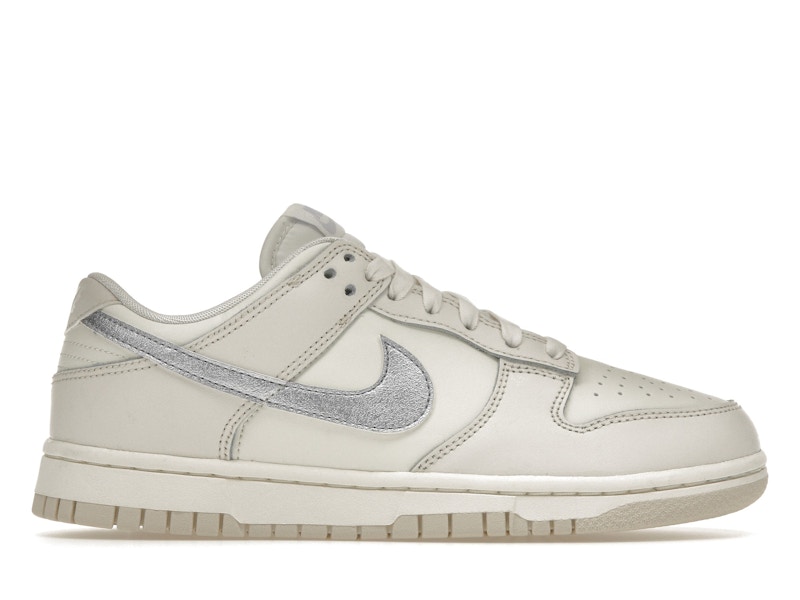Nike Dunk Low Essential en marr n claro verdoso y violeta de