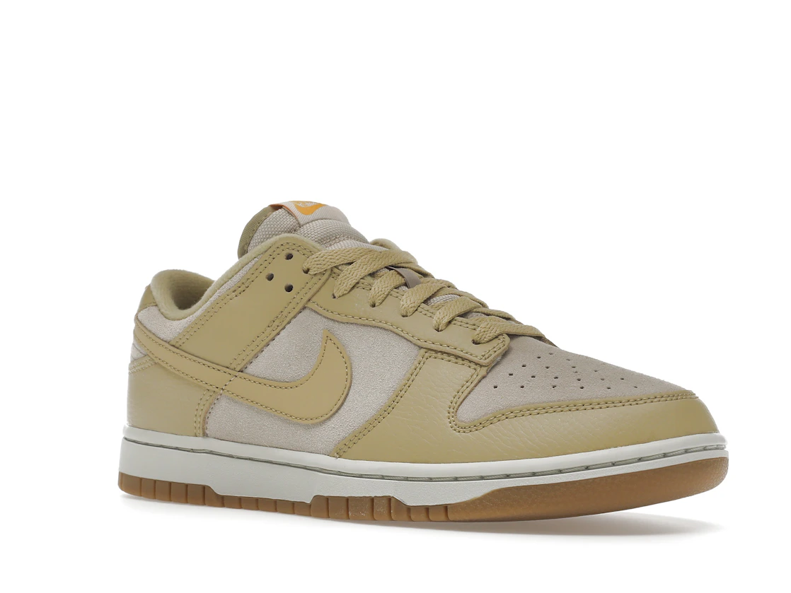 Nike Dunk Low Khaki Suede Gum