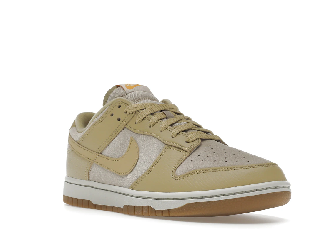 Nike Dunk Low Khaki Suede Gum