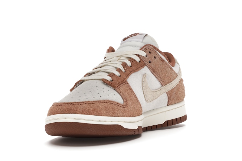 Nike Dunk Low Medium Curry