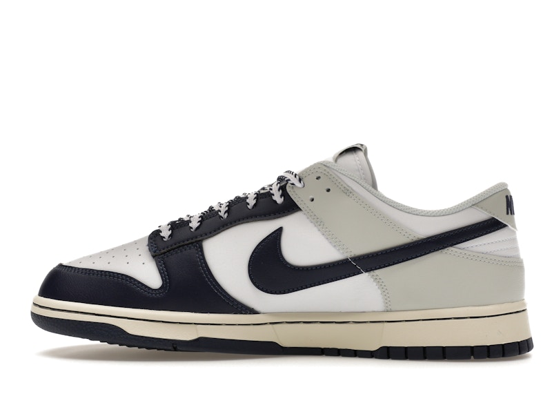 Nike Dunk Low New York Yankees
