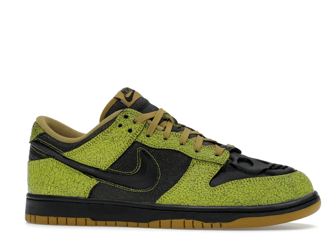 Nike Dunk Low Retro QS Halloween Skull
