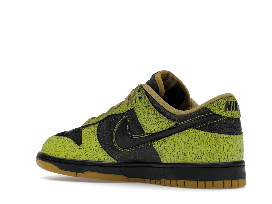 Nike Dunk Low Retro QS Halloween Skull
