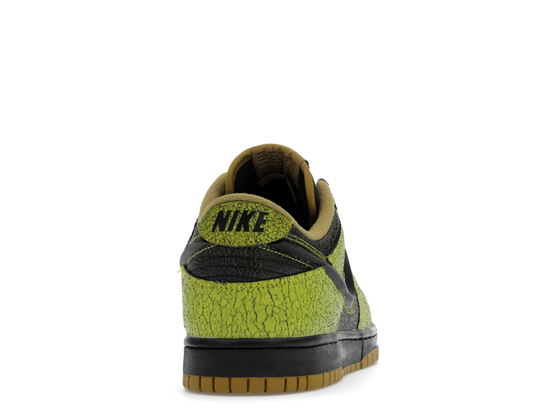 Nike Dunk Low Retro QS Halloween Skull