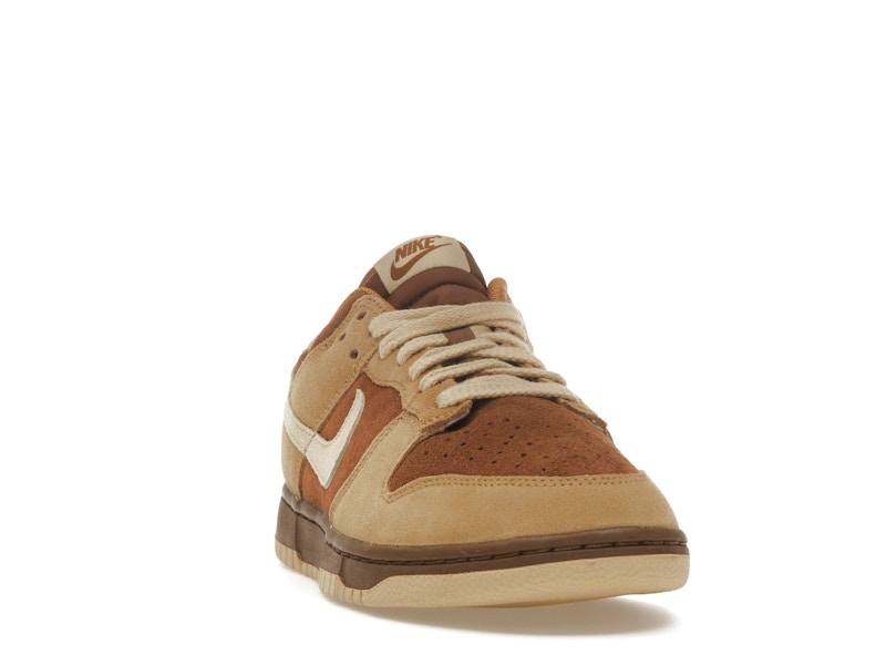 Nike Dunk Low Reverse Maple (Women's) - 360° view 8