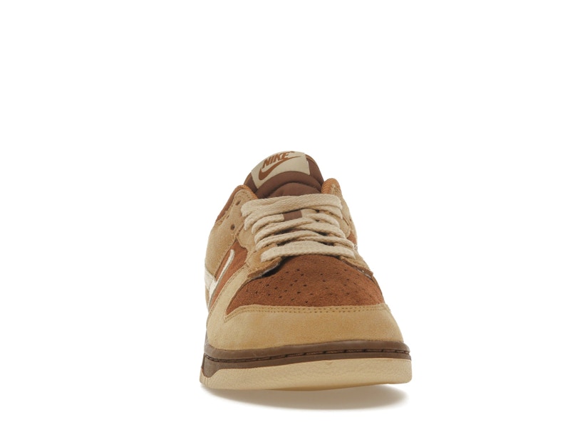 Nike Dunk Low Reverse Maple (Women's) - 360° view 9