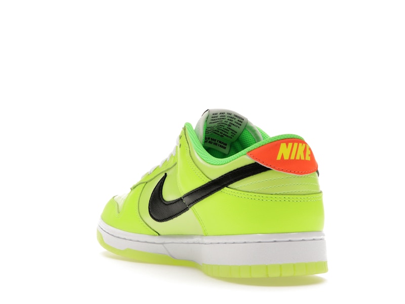 Nike Dunk Low SE Splash Volt