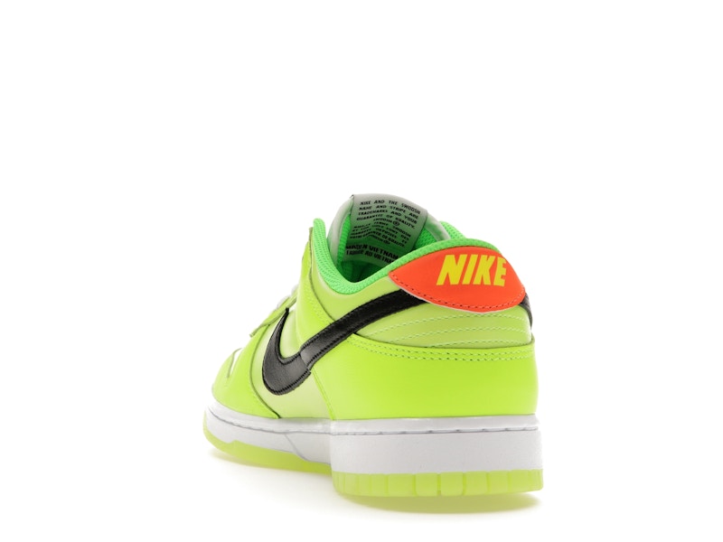 Nike Dunk Low SE Splash Volt