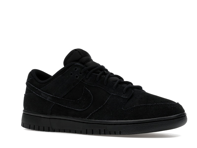 Nike Dunk Low SE Triple Black