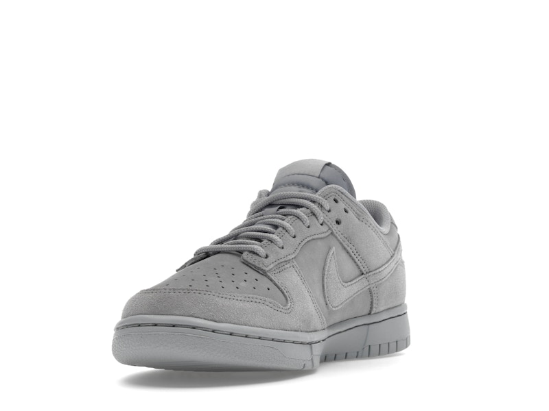 Nike Dunk Low SE Wolf Grey