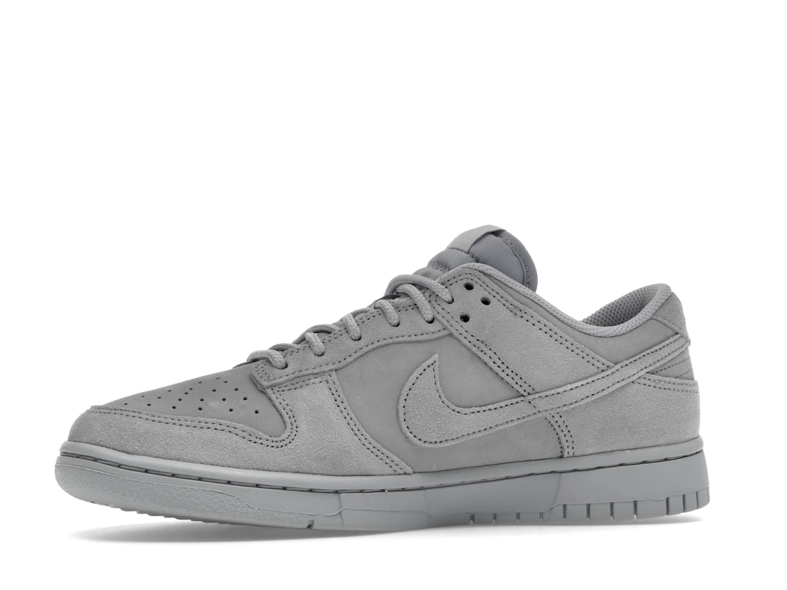 Nike Dunk Low SE Wolf Grey