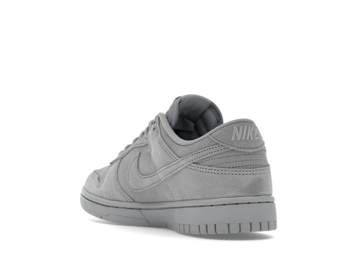 Nike Dunk Low SE Wolf Grey