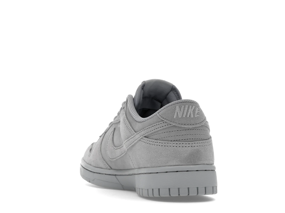 Nike Dunk Low SE Wolf Grey