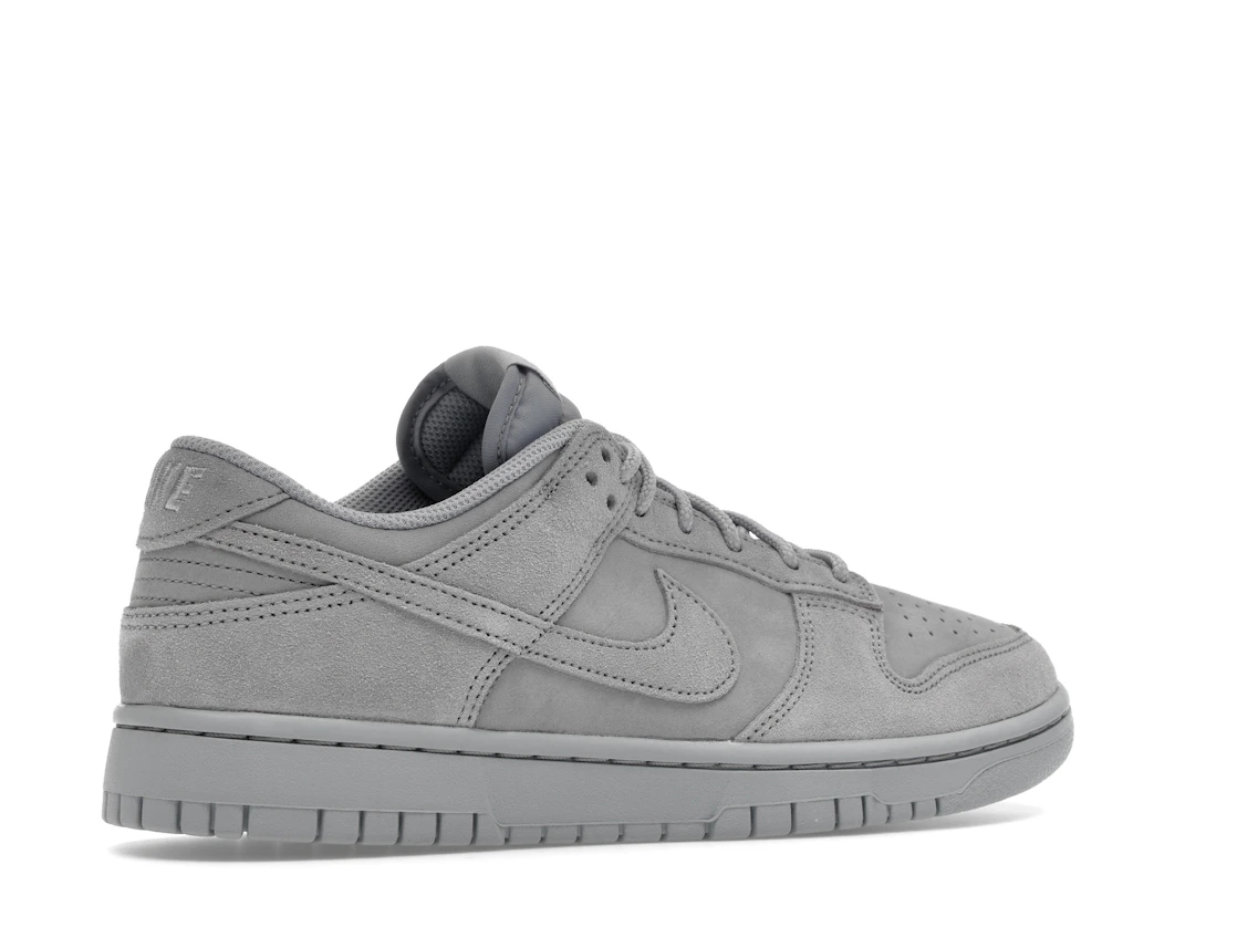 Nike Dunk Low SE Wolf Grey
