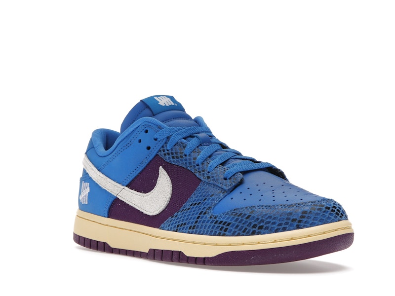 Nike Dunk Low Undefeated 5 On It Dunk vs. AF1