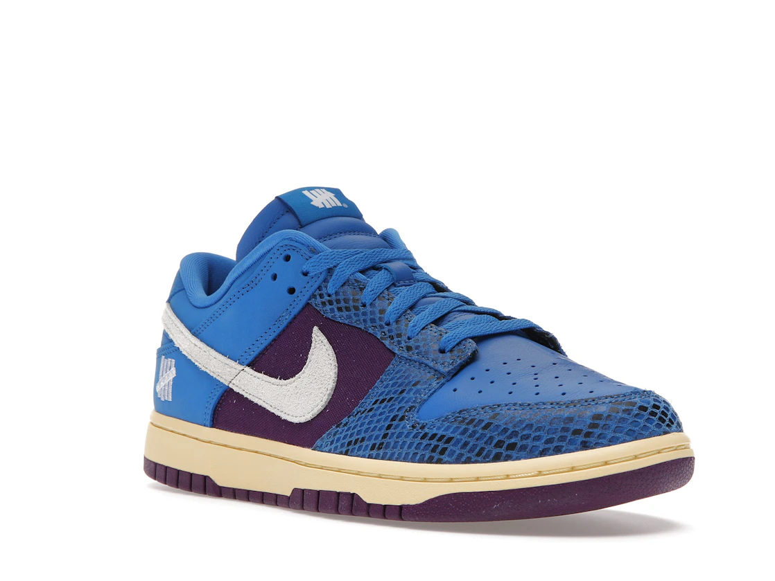 Nike Dunk Low Undefeated 5 On It Dunk vs. AF1