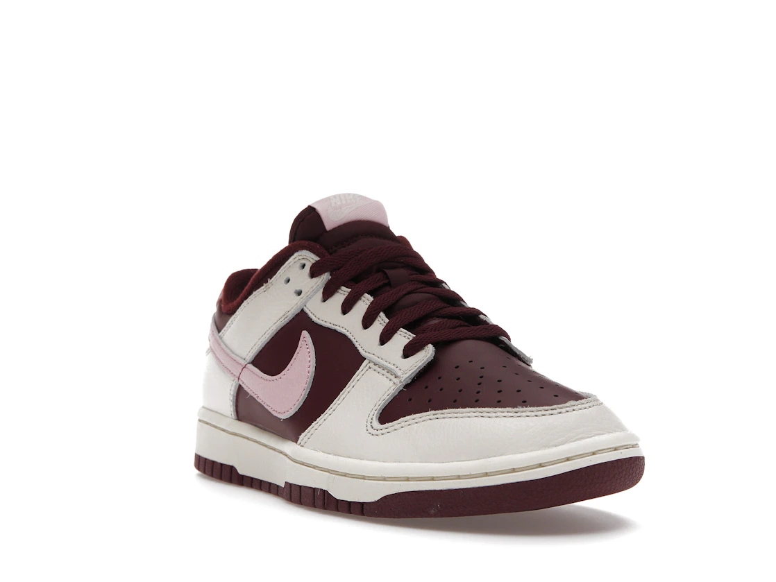 Nike Dunk Low Retro PRM Valentine's Day (2023)