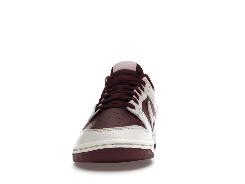 Nike Dunk Low Retro PRM Valentine's Day (2023)