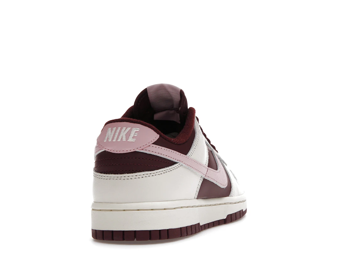 Nike Dunk Low Retro PRM Valentine's Day (2023)
