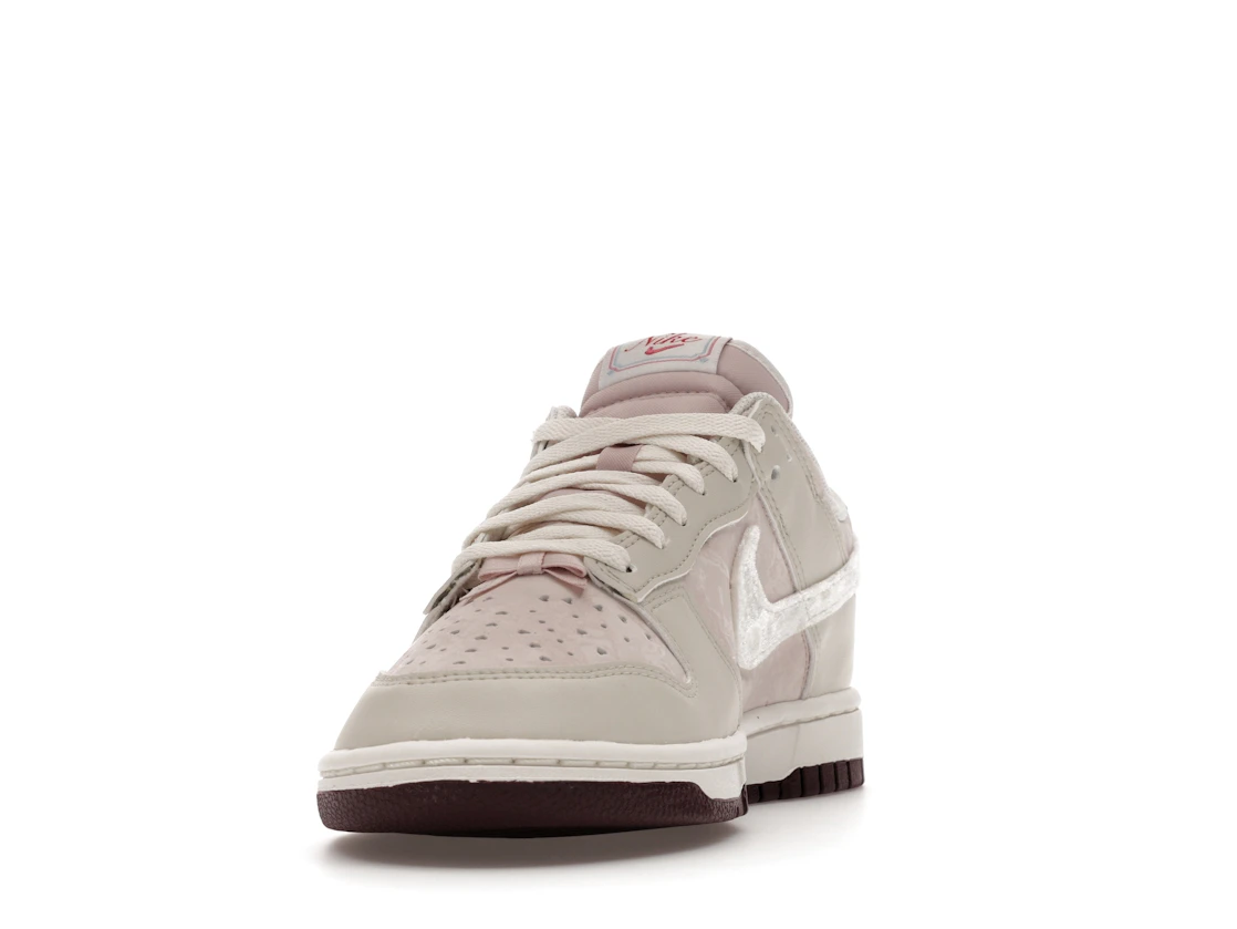 Nike Dunk Low Valentine's Day (2026) (Women's)