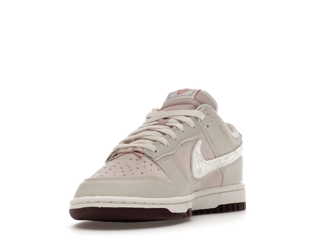 Nike Dunk Low Valentine's Day (2026) (Women's)
