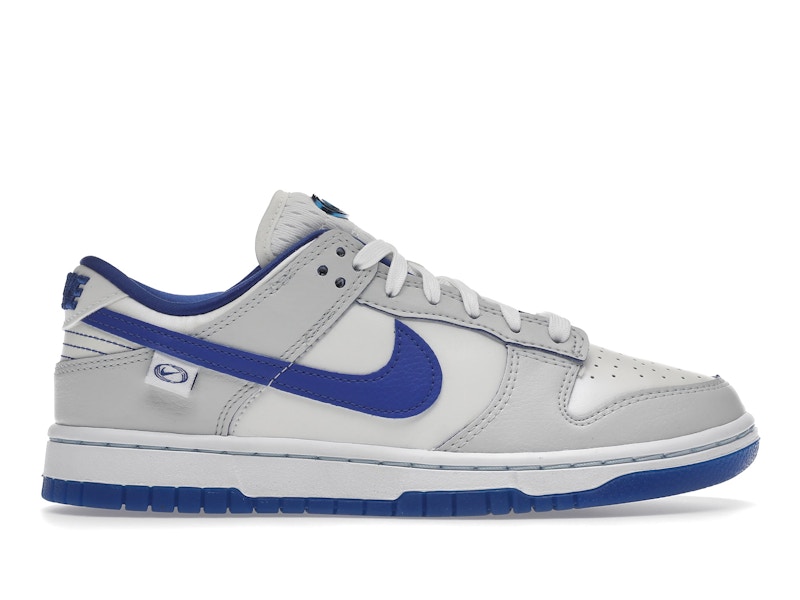 Royal blue discount sneakers nike