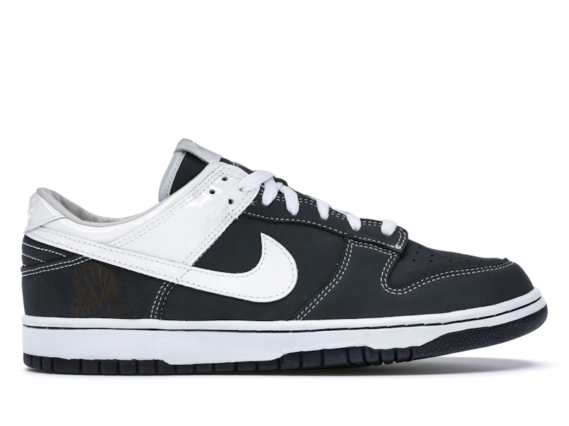 Yankees nike shoes sale