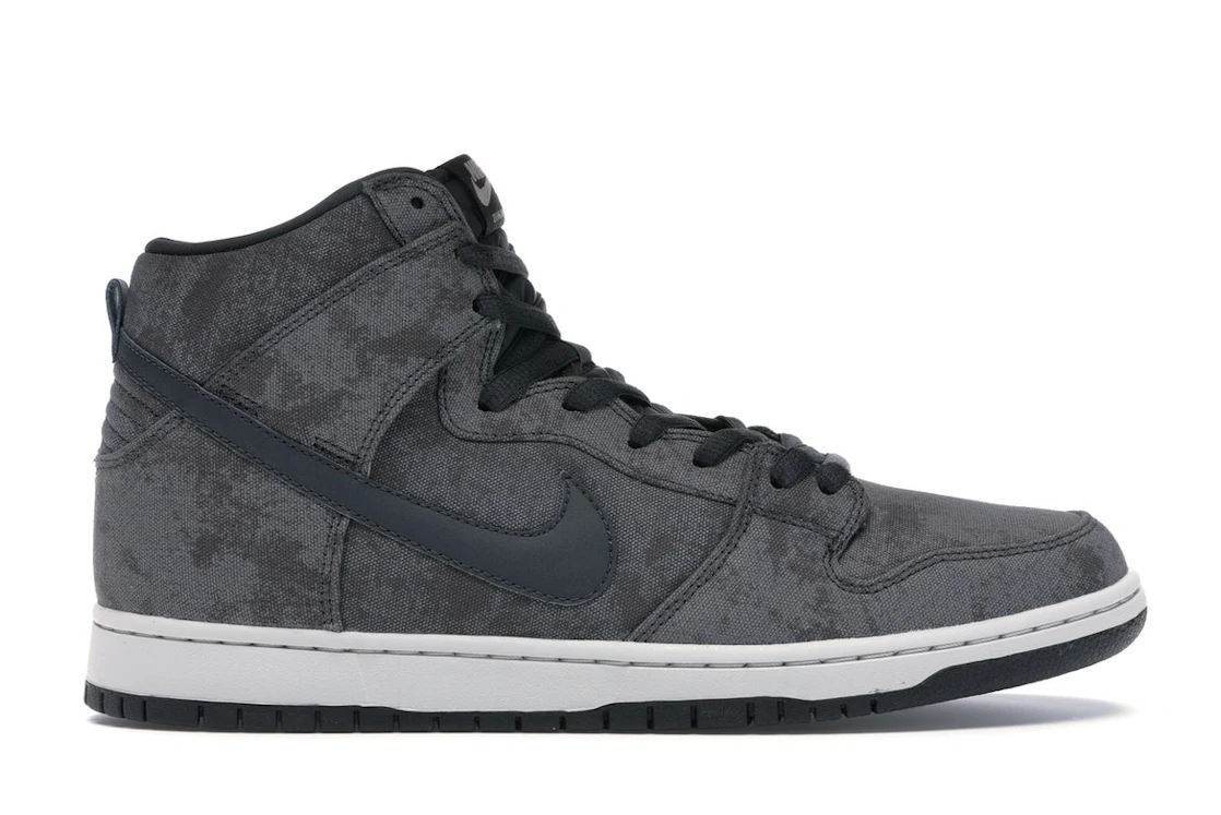 Nike SB Dunk High Stained Canvas