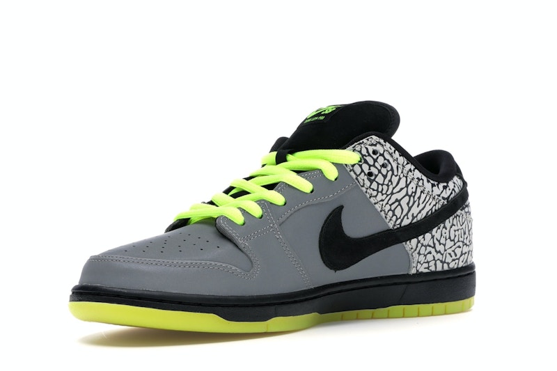 Nike SB Dunk Low DJ Clark Kent x Primitive 112