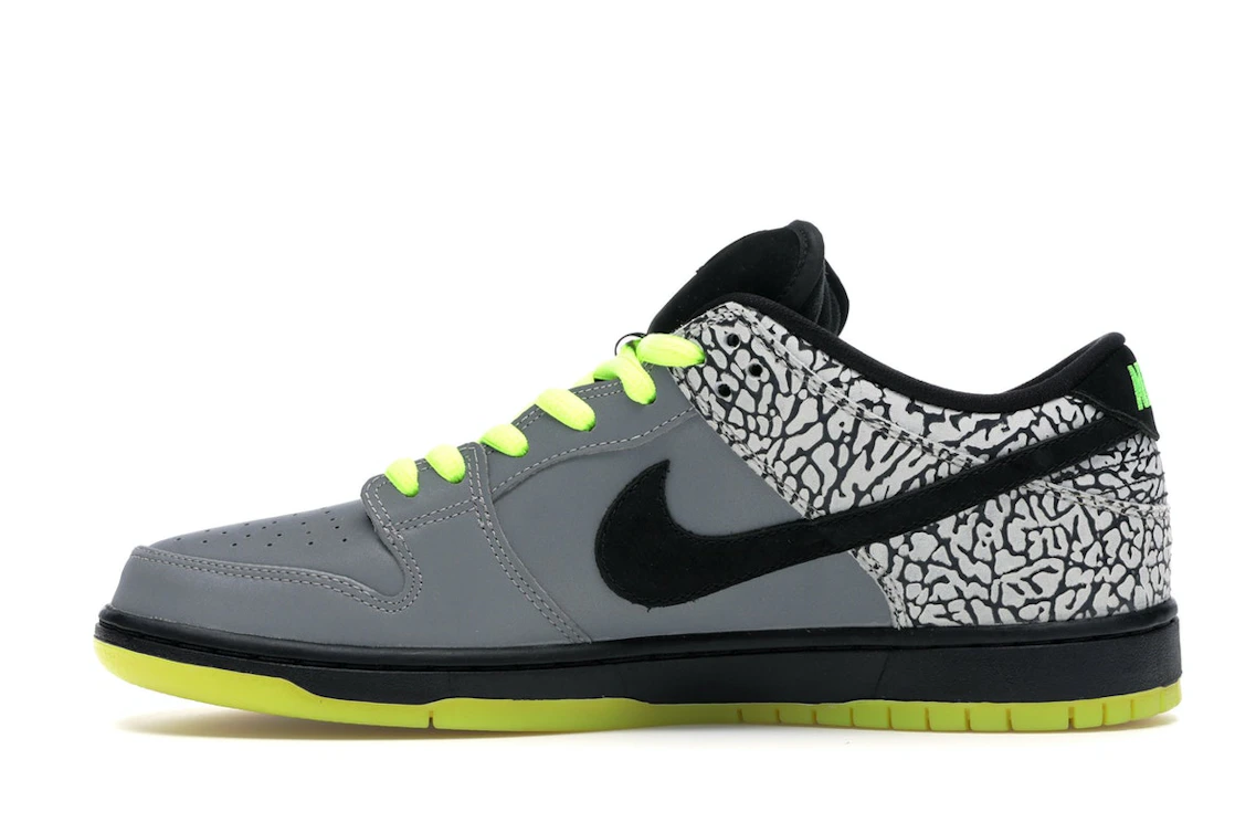 Nike SB Dunk Low DJ Clark Kent x Primitive 112