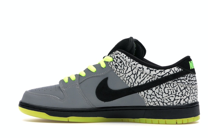Nike SB Dunk Low DJ Clark Kent x Primitive 112
