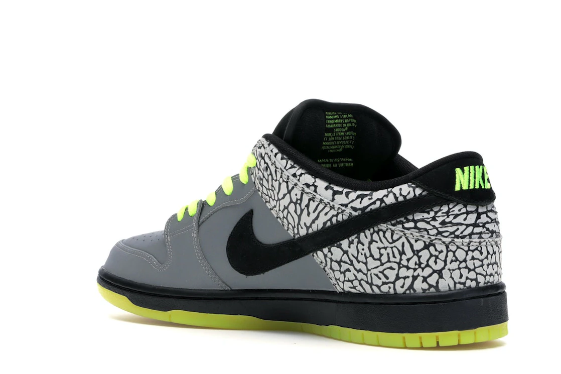Nike SB Dunk Low DJ Clark Kent x Primitive 112
