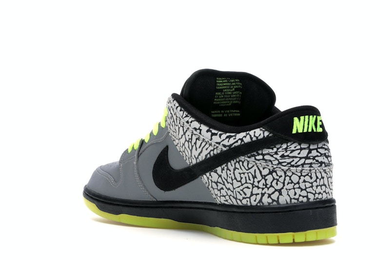 Nike SB Dunk Low DJ Clark Kent x Primitive 112