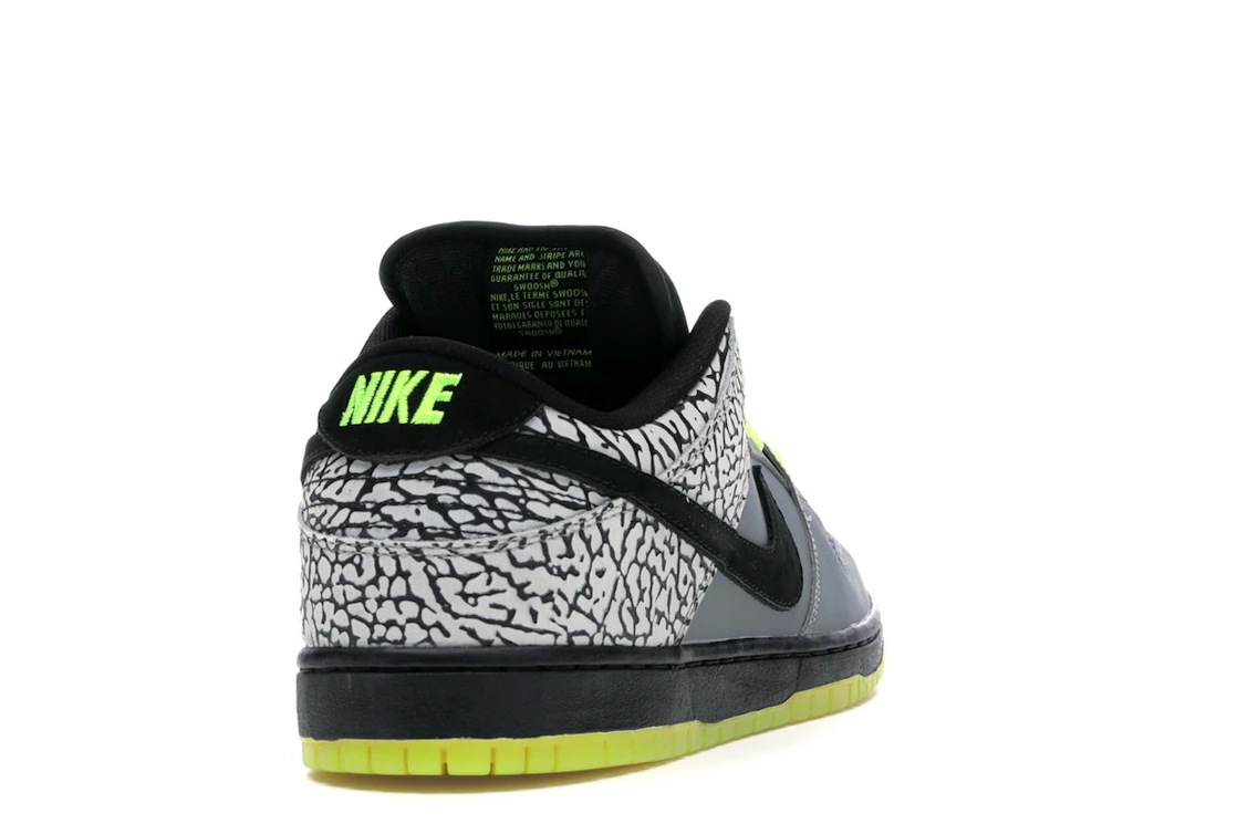 Nike SB Dunk Low DJ Clark Kent x Primitive 112