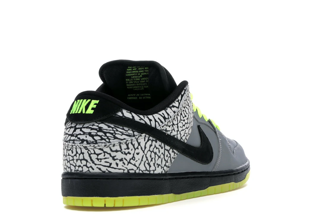 Nike SB Dunk Low DJ Clark Kent x Primitive 112