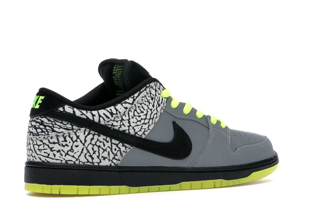 Nike SB Dunk Low DJ Clark Kent x Primitive 112