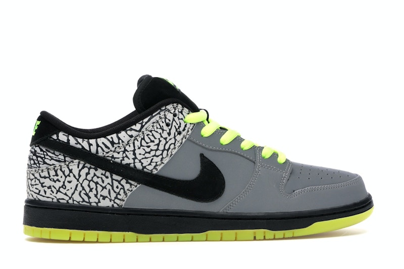 Nike SB Dunk Low DJ Clark Kent x Primitive 112