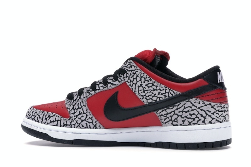 Nike sb supreme elephant print