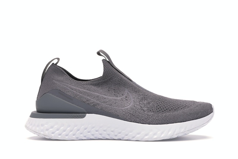 Women's epic react flyknit on sale 2 shoe - black/black-white-gunsmoke