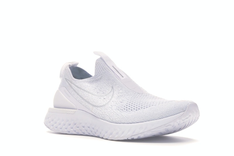 Triple white nike epic phantom reacts clearance