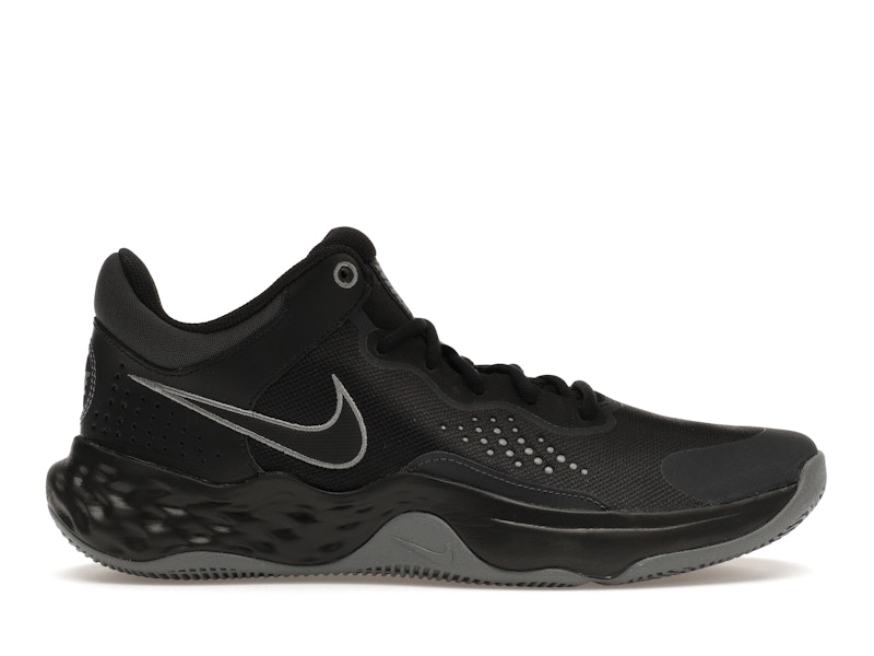 Nike flyby low hot sale black and white