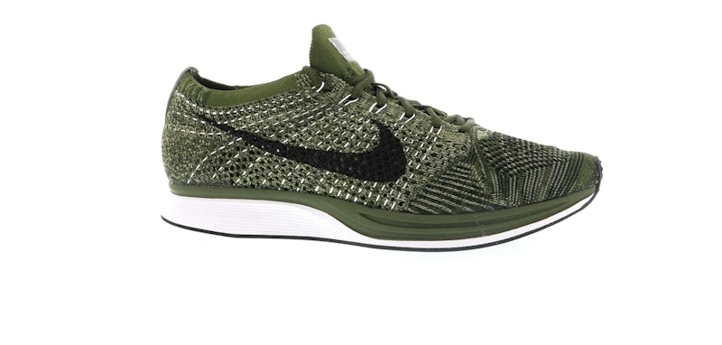 Nike flyknit racer rough green
