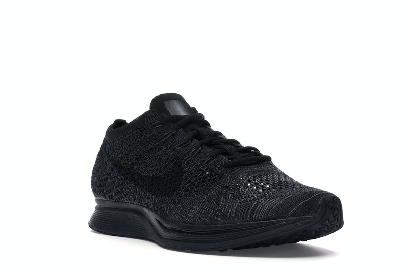 Nike racer triple black Clearance